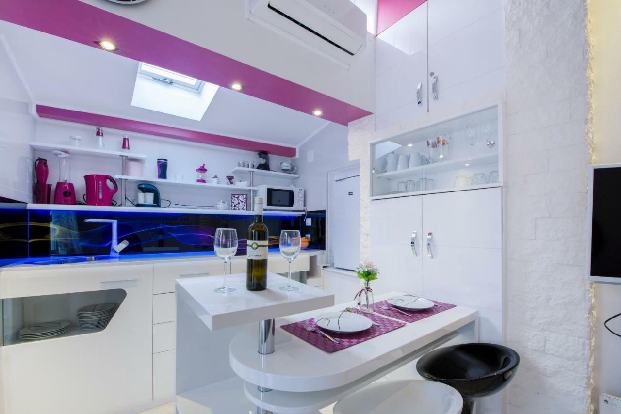 Cute Little Apartment In The Old Town Split Exterior foto
