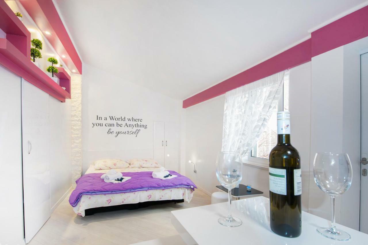 Cute Little Apartment In The Old Town Split Exterior foto